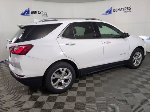 Used 2018 Chevrolet Equinox Premier FWD image 7