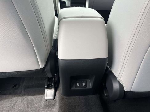 New 2026 Hyundai Tucson SE FWD image 8