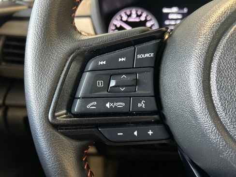 Used 2024 Subaru Crosstrek 2.5i Limited AWD/4WD image 16