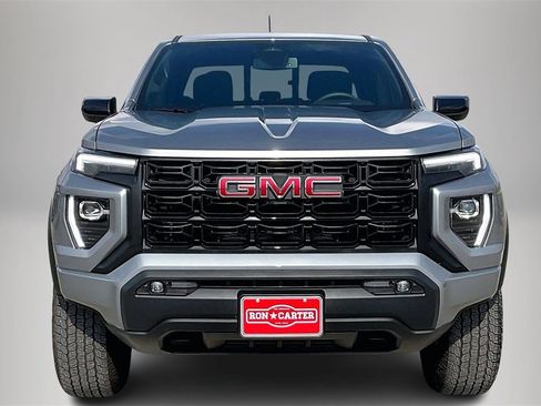 Used 2025 GMC Canyon Elevation w/ Convenience Package image 3