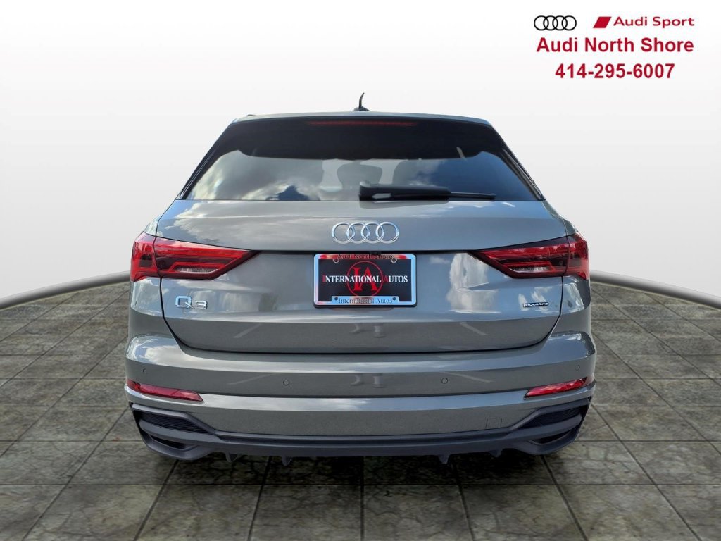 Used 2024 Audi Q3 2.0T Premium Plus w/ Premium Plus Package AWD/4WD image 7