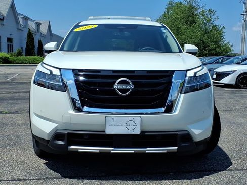 Certified 2024 Nissan Pathfinder SL AWD/4WD image 7