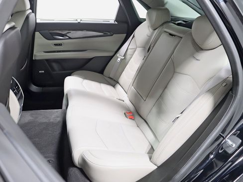 Used 2017 Cadillac CT6 Luxury AWD/4WD image 23