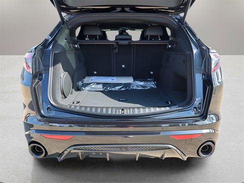 New 2025 Alfa Romeo Stelvio Sprint image 24