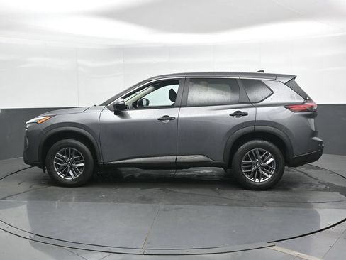 Used 2024 Nissan Rogue S AWD/4WD image 8