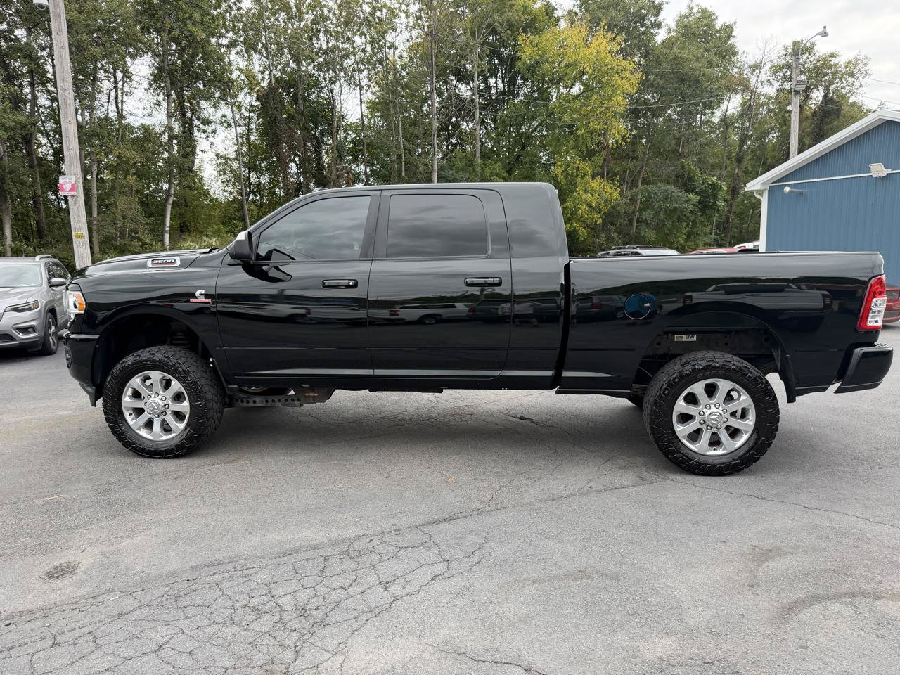 Used 2019 RAM 3500 Big Horn AWD/4WD image 9