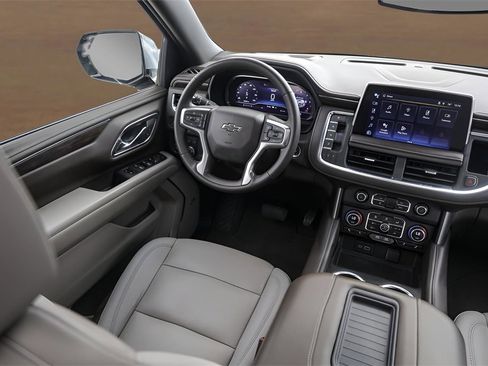 Used 2023 Chevrolet Tahoe Z71 w/ Luxury Package image 27