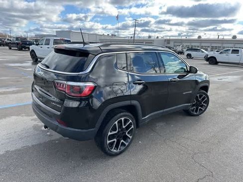 Used 2018 Jeep Compass Limited w/ Navigation Group image 18
