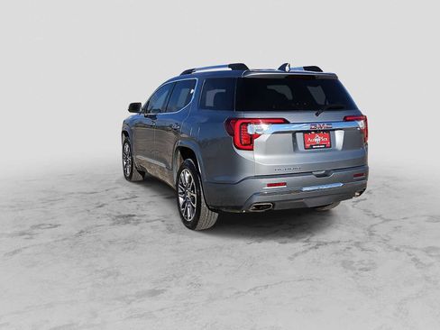 Used 2023 GMC Acadia Denali w/ Denali Technology Package image 6