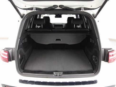 Certified 2024 Mercedes-Benz GLB 250 4MATIC image 25