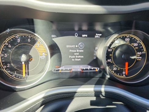 Used 2018 Jeep Cherokee Trailhawk w/ Quick Order Package 27L image 16