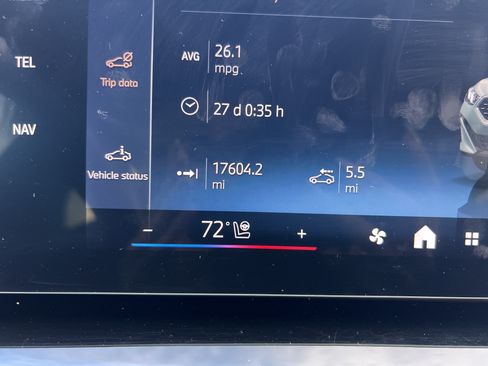 Used 2025 BMW X2 xDrive28i AWD/4WD image 22