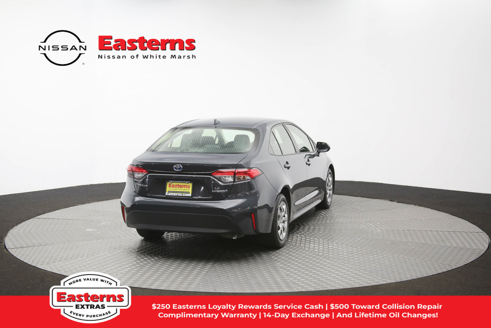 Used 2023 Toyota Corolla LE w/ Carpet Mat Package (TMS) FWD image 72