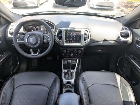 Used 2021 Jeep Compass Latitude w/ Sun and Sound Group FWD image 39