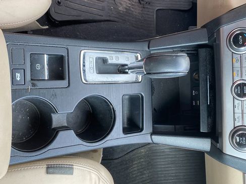 Used 2015 Subaru Legacy 2.5i Limited image 22