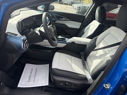 New 2026 Chevrolet Equinox EV LT w/ Convenience Package II image 11