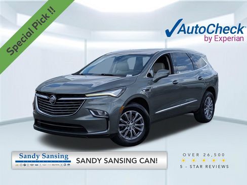 Used 2023 Buick Enclave Essence FWD image 1