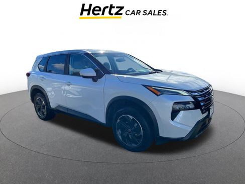 Used 2025 Nissan Rogue SV image 1