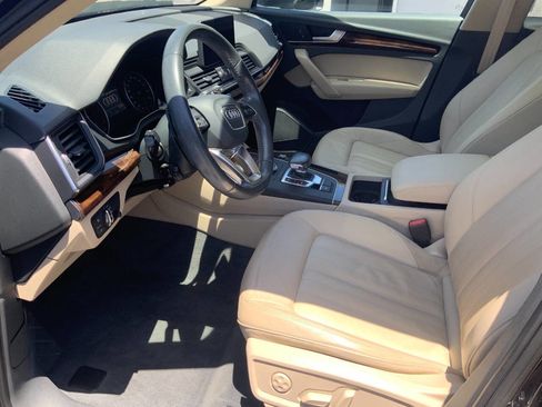 Used 2018 Audi Q5 2.0T Premium w/ Convenience Package AWD/4WD image 27