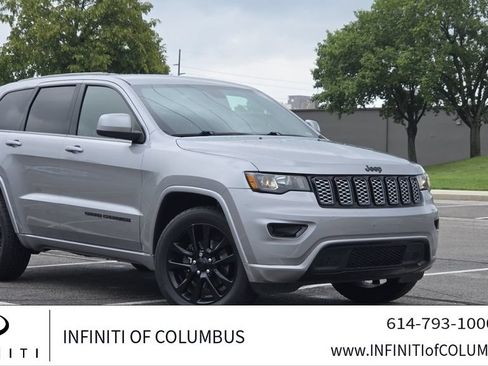 Used 2018 Jeep Grand Cherokee Altitude AWD/4WD image 1