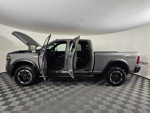 New 2026 RAM 2500 Tradesman AWD/4WD image 17