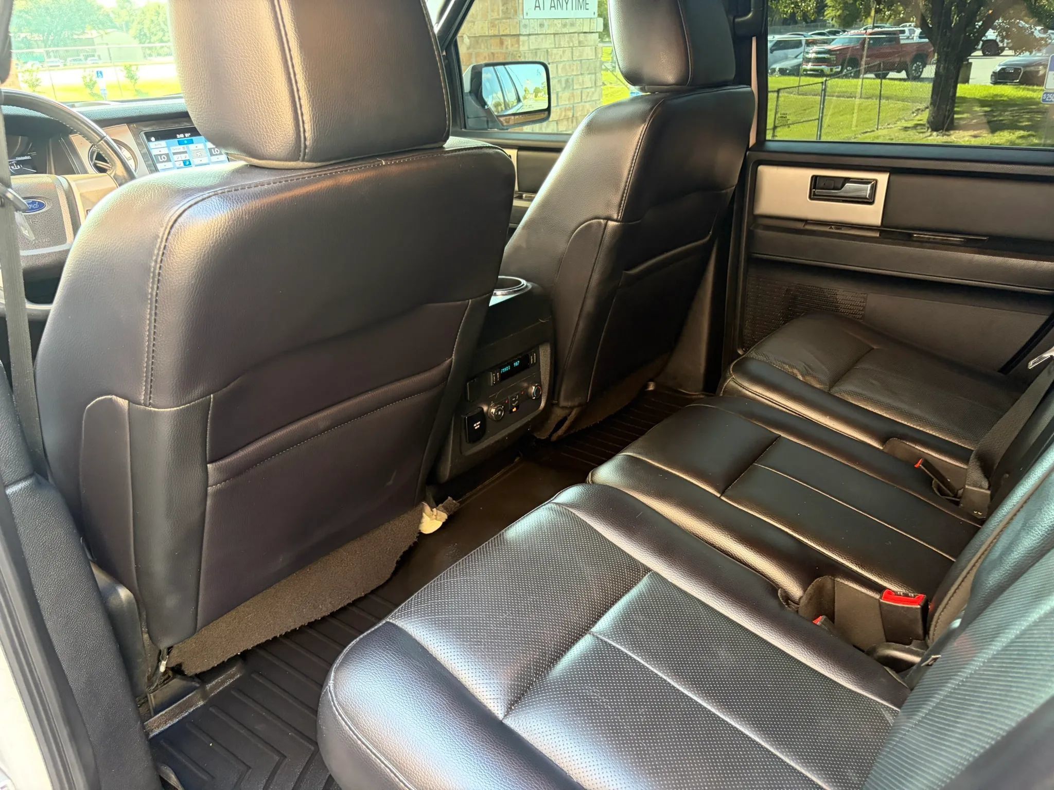 Used 2017 Ford Expedition EL Limited w/ Equipment Group 301A RWD image 16