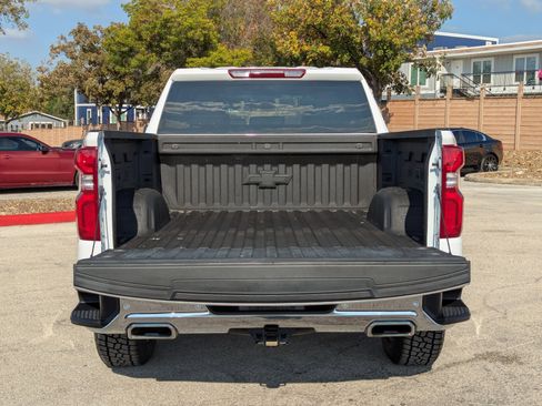 Used 2024 Chevrolet Silverado 1500 LTZ image 24