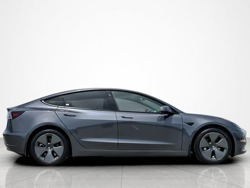 Used 2022 Tesla Model 3 Long Range AWD/4WD image 6