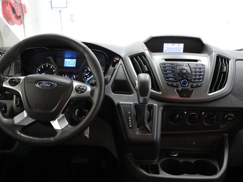 Used 2016 Ford Transit 150 130 Low Roof RWD image 2