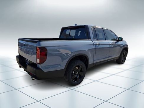 New 2026 Honda Ridgeline Black Edition image 4