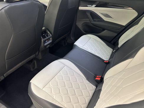 New 2026 Volkswagen Tiguan SEL R-Line AWD/4WD image 11