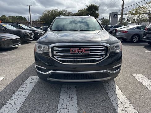 Used 2018 GMC Acadia SLE image 11