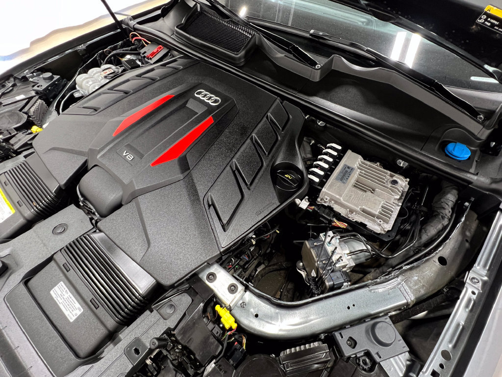 Used 2021 Audi SQ7 Premium Plus AWD/4WD image 30