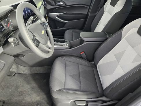 New 2026 Chevrolet Trax LS w/ Driver Confidence Package image 14