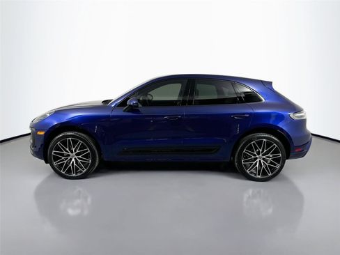 Used 2026 Porsche Macan AWD/4WD image 2