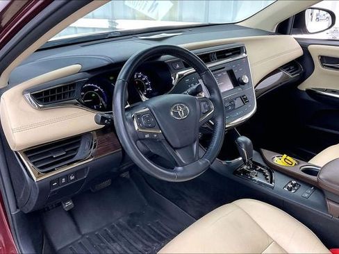 Used 2013 Toyota Avalon XLE Touring FWD image 17