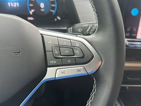 Certified 2026 Volkswagen Atlas Cross Sport SE FWD image 22