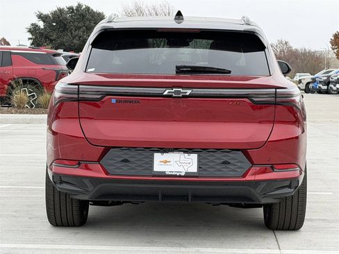 New 2026 Chevrolet Equinox EV RS image 5