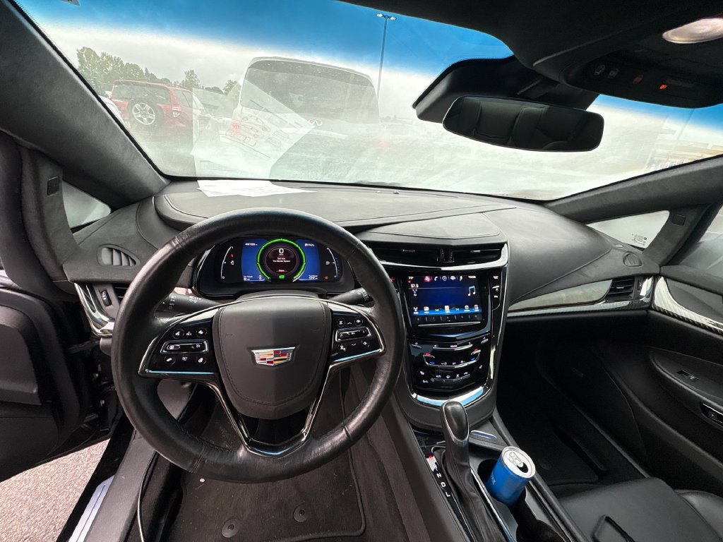 Used 2016 Cadillac ELR w/ Performance Package FWD image 9