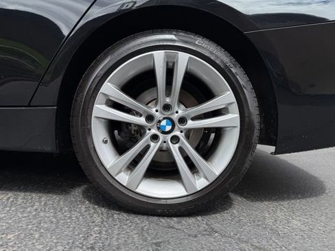 Used 2017 BMW 330i Sedan RWD image 25