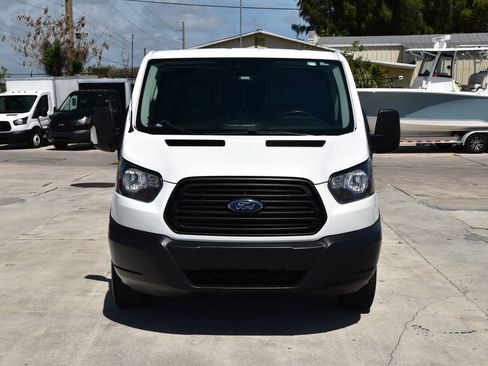 Used 2019 Ford Transit 150 130 Low Roof RWD image 2