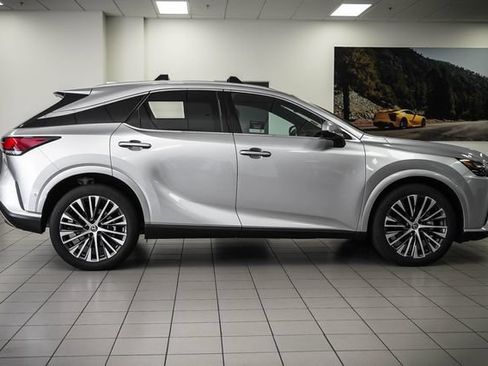 Certified 2025 Lexus RX 350 Premium Plus w/ Convenience Package AWD/4WD image 5