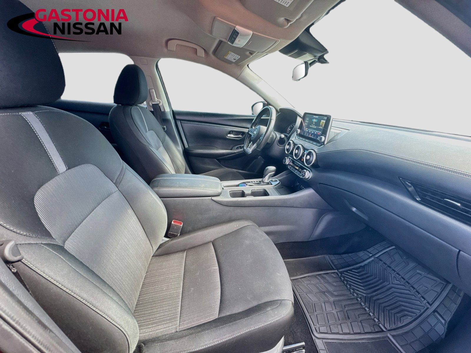 Used 2025 Nissan Sentra SV w/ All-Weather Package FWD image 36
