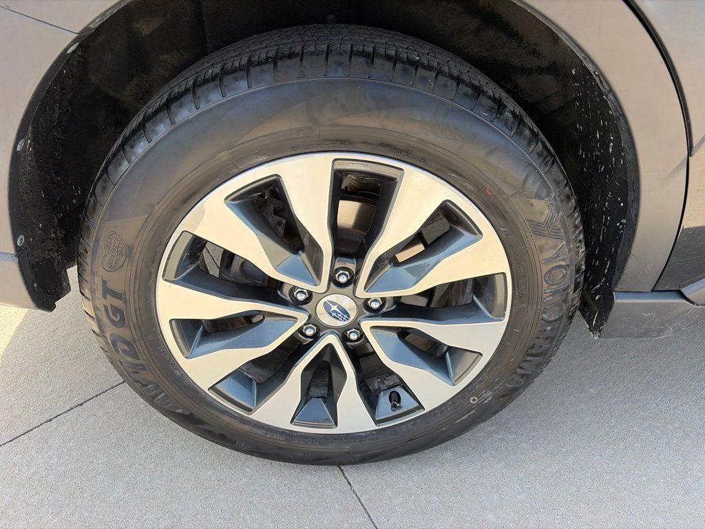 Used 2023 Subaru Outback Limited AWD/4WD image 19