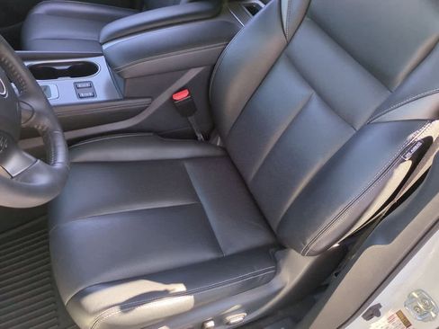 Used 2024 Nissan Murano SL image 17