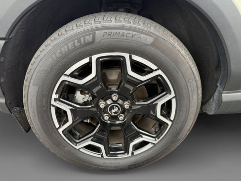 Used 2025 Ford Bronco Sport Outer Banks w/ Outer Banks Tech Package+ image 9