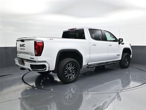 Used 2025 GMC Sierra 1500 Elevation w/ Elevation Premium Package image 5