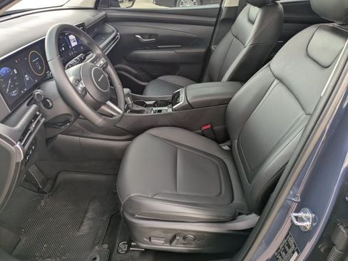 Used 2025 Hyundai Tucson SEL FWD image 17
