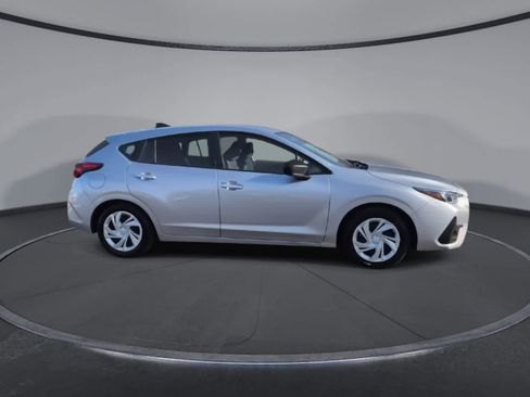 Certified 2024 Subaru Impreza 2.0i image 9