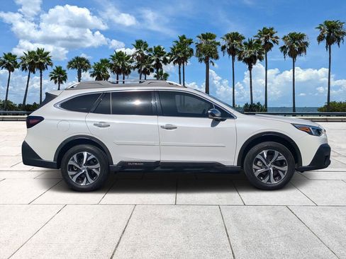 Used 2022 Subaru Outback Touring XT w/ Tech Package 3 AWD/4WD image 3